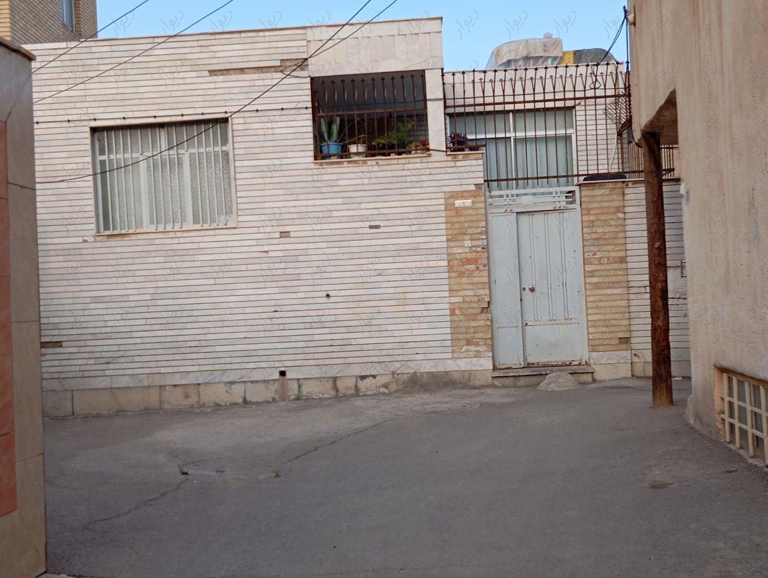 سند تک برگ داره باز سازی شده|فروش خانه و ویلا|اصفهان, نقش جهان|دیوار