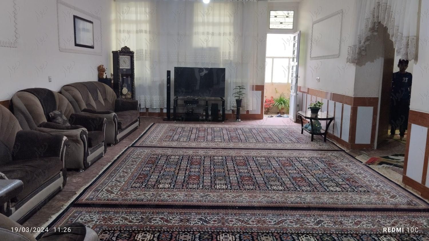 منزل مبله تمیزو مرتب در بلوار تخت جمشید|اجارهٔ کوتاه مدت آپارتمان و سوئیت|شیراز, شریف‌آباد|دیوار