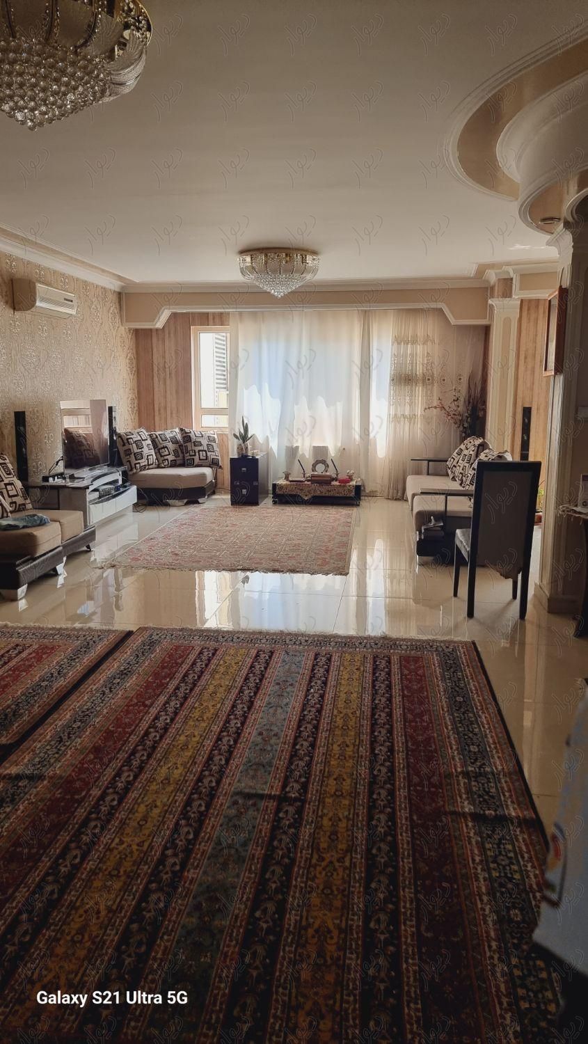 آپارتمان ۱۹۴ متری ، سه خوابه|فروش آپارتمان|شیراز, جمهوری|دیوار