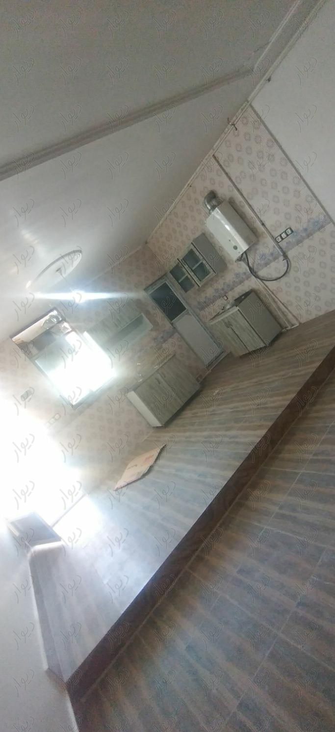 طبقه دوم  پشته حسین اباد|اجارهٔ خانه و ویلا|خرم‌آباد, |دیوار