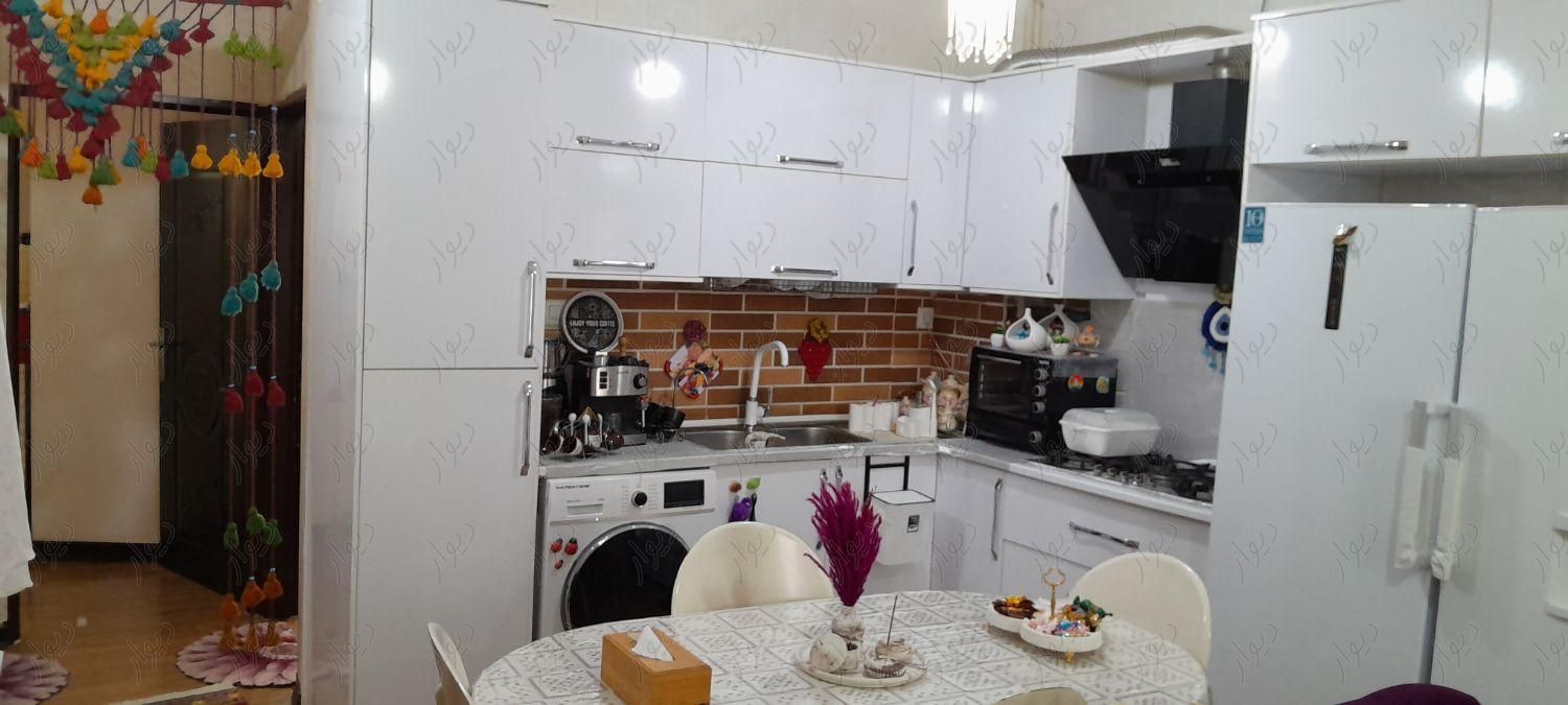 یک واحد آپارتمان ۶۹ متری عاشوری|فروش آپارتمان|بوشهر, |دیوار