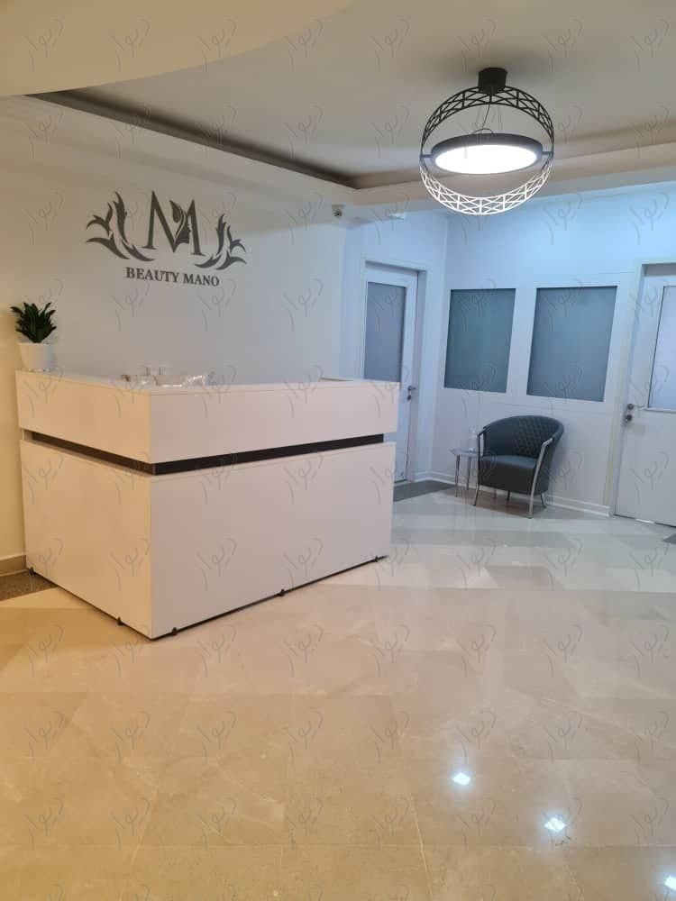اجاره اتاق ۱۲ متری از مرکز زیبایی فعال|اجارهٔ دفتر کار، اتاق اداری و مطب|تهران, جلفا|دیوار