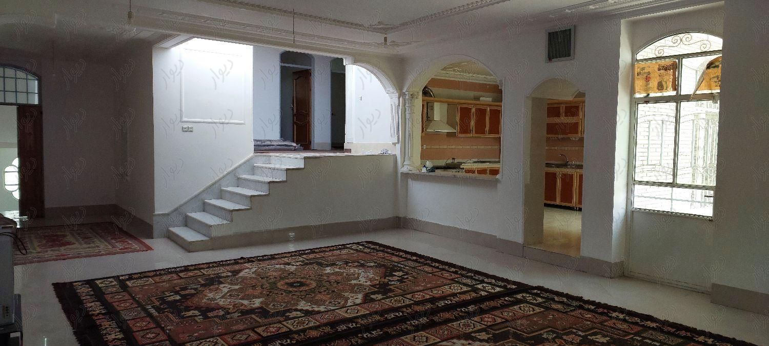 رهن کامل طبقه بالا پشت انبار جهاد|اجارهٔ آپارتمان|داراب, |دیوار