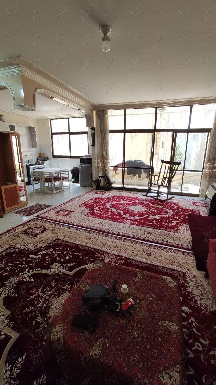 آپارتمان جنوبی صدمتری، شریعتی|اجارهٔ آپارتمان|اصفهان, جلفا|دیوار