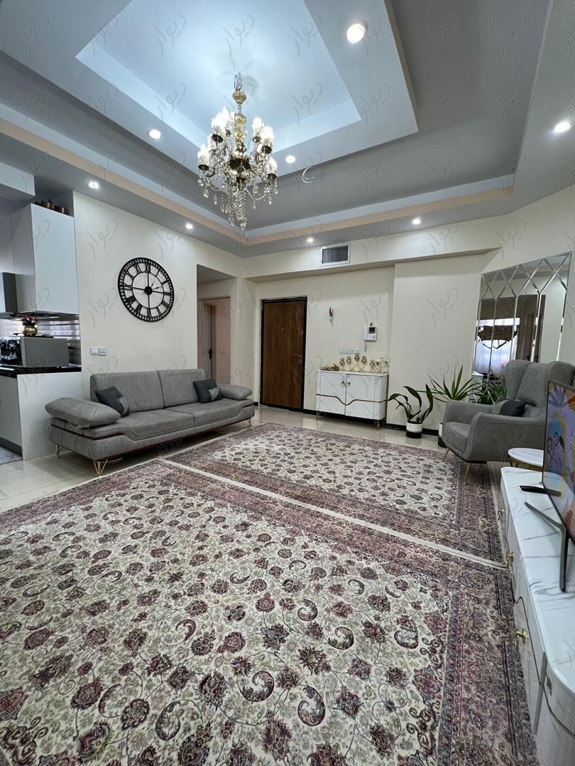 واحد آپارتمان ۸۵ متر مربع /// با پارکینگ|فروش آپارتمان|تهران, مبارک‌آباد بهشتی|دیوار