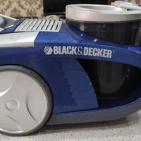 جاروبرقی black and decker  اصل انگلیسی|جاروبرقی، جارو شارژی، بخارشو|تهران, سرآسیاب مهرآباد|دیوار