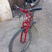 دوچرخه دارای دستگیره دنده کلاچی هست|دوچرخه، اسکیت، اسکوتر|لولمان, |دیوار