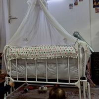 گهواره تخت خواب|تخت و صندلی بچه|تهران, گمرک|دیوار