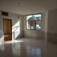 فروش منزل دو طبقه بر خیابان مدرس نجفی|فروش خانه و ویلا|اصفهان, جاوان پایین|دیوار
