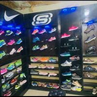 دکور کفش های برند|فروشگاه و مغازه|اصفهان, نگارستان|دیوار