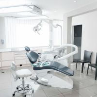 استخدام پاره وقت کلینیک دندانپزشکی با بیمه