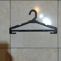 چوب کار|بندرخت و رخت‌آویز|تهران, دکتر هوشیار|دیوار