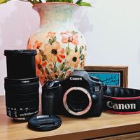 دوربین عکاسی حرفه ای کنون Canon 60d|دوربین عکاسی و فیلم‌برداری|تهران, میدان انقلاب|دیوار