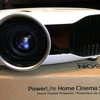 ویدو پرژکتور اپسون home cinema 6030 4k|تلویزیون و پروژکتور|تهران, ونک|دیوار