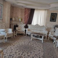 مبل استیل ۹نفره  همراه ویترین ومیز وعسلی|مبلمان خانگی و میز عسلی|تهران, ایران|دیوار