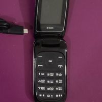 موبایل سامسونگ تاشو E1272 کلیدی ساده|موبایل|مهریز, |دیوار