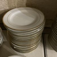 ظروف چینی تعداد زیاد فروش همه یک جا|ظروف سرو و پذیرایی|تهران, محمودیه|دیوار