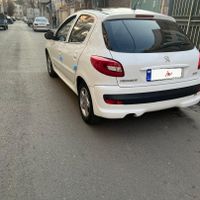 پژو 207i پانوراما دنده‌ای، مدل 1400|خودرو سواری و وانت|تهران, اکباتان|دیوار