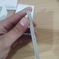 اپل iPhone 5s با حافظهٔ ۱۶ گیگابایت|موبایل|تهران, مجیدیه|دیوار