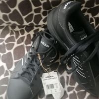 کفش Adidas اصل سایز 43 42|کیف، کفش، کمربند|تهران, ستارخان|دیوار