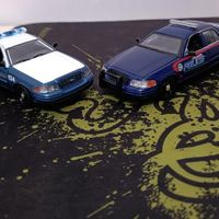 ماکت‌ ماشین‌ فلزی ford crown victoria GREENLIGHT|کلکسیون و سرگرمی|تهران, خلیج فارس|دیوار