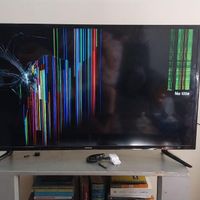 تلویزیون ال سی دی سامسونگ ۴۰ اینچ پنل شکسته|تلویزیون و پروژکتور|تهران, عباس‌آباد|دیوار