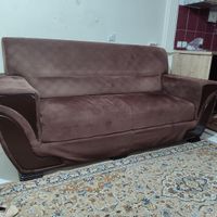 یک دست مبل ۶ نفره سالم وراحت|مبلمان خانگی و میز عسلی|تهران, تهرانپارس شرقی|دیوار