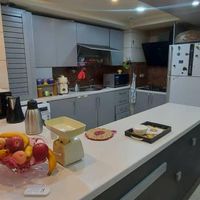 اپارتمان ارم ۲خوابه کف لمینت|اجارهٔ کوتاه‌مدت آپارتمان و سوئیت|شیراز, باغ تخت|دیوار