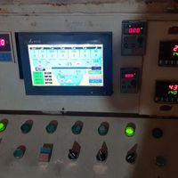 برقکار صنعتی تابلو برق PLC/CNC بچینگ بتون آسفالت|خدمات پیشه و مهارت|اهواز, سیصد دستگاه|دیوار