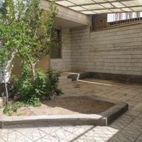 خونه ویلایی در کوی فرهنگ|فروش خانه و ویلا|زنجان, |دیوار