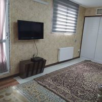 اجاره سوئیت طبقه ۴حیاط دار|اجارهٔ کوتاه مدت آپارتمان و سوئیت|اصفهان, ابر|دیوار