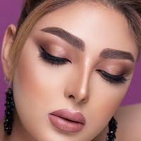 میکاپ و شنیون تخصصی عروس ومحفلی در سالن vip|خدمات آرایشگری و زیبایی|اصفهان, جلفا|دیوار