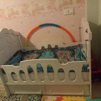 تخت کودک کاملا سالم|تخت و صندلی بچه|تهران, حکیمیه|دیوار