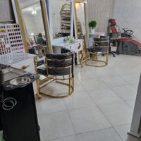 اجاره لاین و صندلی آرایشگاه  ناخن کار لاین پوست|اجارهٔ دفتر کار، اتاق اداری و مطب|اصفهان, عسگریه|دیوار