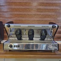 دستگاه اسپرسو ساز صنعتی لامارازوکو قهوه اسیاب|کافی‌شاپ و رستوران|بوشهر, |دیوار