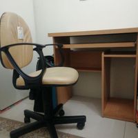 یک عدد میز باصندلی چرخ دار|میز تحریر و کامپیوتر|تهران, تهرانپارس شرقی|دیوار