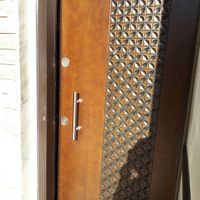 درب داخلی اتاق سرویس ضد اب ورودی در ضد سرقت چوبی|مصالح و تجهیزات ساختمان|اصفهان, گل محمدی|دیوار