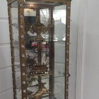 فروش و خریدار(بوفه)(کنسول)برنجی برنزی برنج برنز|بوفه، ویترین، کنسول|تهران, ابن بابویه|دیوار