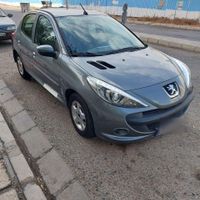 پژو 207i اتوماتیک، مدل ۱۳۹۶|خودرو سواری و وانت|تهران, شهرک راه‌آهن|دیوار