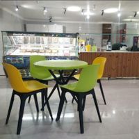 میز و صندلی غذاخوری چهارنفره فایبرگلاس پایه پلیمری|میز و صندلی غذاخوری|تهران, کوی فردوس|دیوار