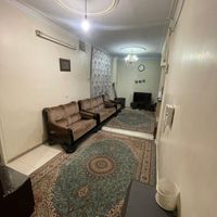 آپارتمان۵۰متر،طبقه ۲|اجارهٔ آپارتمان|تهران, میدان انقلاب|دیوار