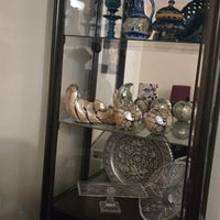 ویترین  چوبی ۴ طبقه رنگ ماهگونی( قهوه ای زرشکی)|بوفه، ویترین، کنسول|تهران, ایران|دیوار