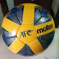 توپ فوتبال و والیبال|ورزش‌های توپی|رباط‌کریم, |دیوار