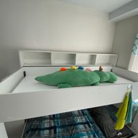 تخت خواب دو طبقه سفید در حد|تخت و سرویس خواب|تهران, شهید دستغیب|دیوار