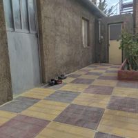 حیاط ویلایی درشهرستان صفی اباد|فروش خانه و ویلا|اسفراین, |دیوار
