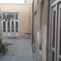 خانه کلنگی در خیابان پنج رمضان|فروش زمین و کلنگی|اصفهان, بیدآباد|دیوار