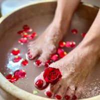 پدیکور تخصصی پا/ کف سابی|خدمات آرایشگری و زیبایی|مشهد, هاشمیه|دیوار