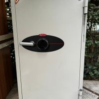 خریدار گاوصندوق کاوه خرم گنجبان گاو صندوق|ابزارآلات|تهران, آرژانتین|دیوار