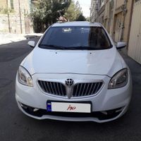 برلیانس H330 اتوماتیک 1500cc، مدل ۱۳۹۶|سواری و وانت|تهران, خانی‌آباد|دیوار