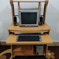 میز کامپیوتر همراه با کامپیوتر|میز تحریر و کامپیوتر|دزفول, |دیوار
